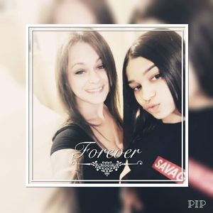 Meet your Posher, Desiree